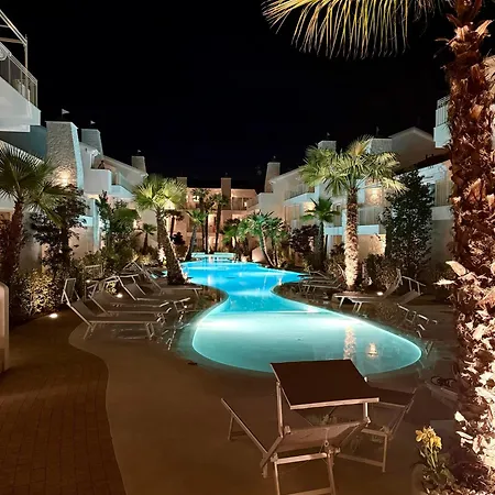 Luxury And Pool House * 리도 디 예솔로